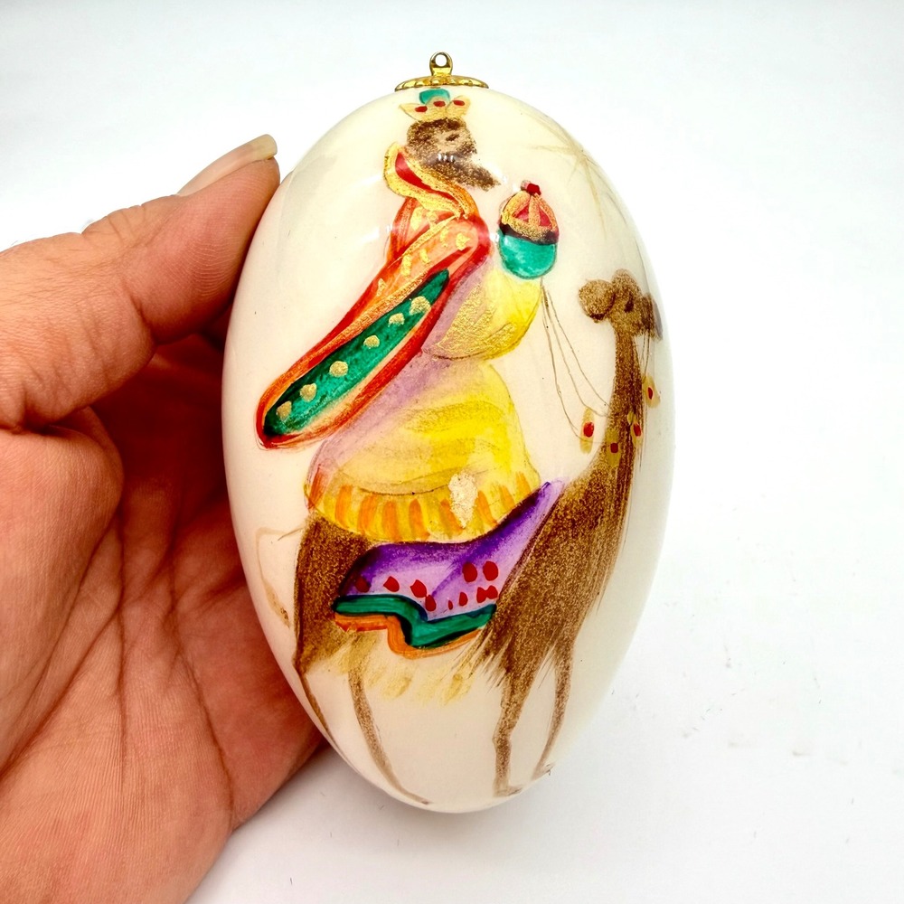 Vintage 1980 Signed MI Moore Hand Painted Magi Camel Egg Ornament 4"‎